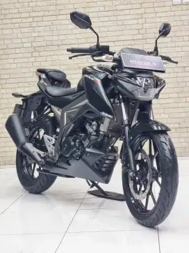 Perfect Condition!!Suzuki GSX S 2017 Black Pjak Baru Mulus-Mustika