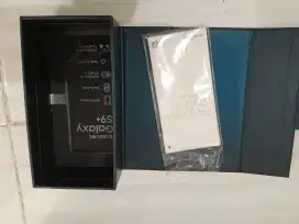 Box  Samsung galaksi 9+