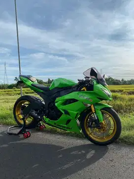 Kawasaki ZX6R R6 CBR 600 GSX 600 Street 500 Shadow Ace