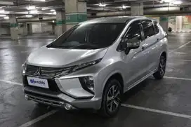 TDP 11JT Mitsubishi Xpander 1.5 Ultimate Bensin-AT Silver 2019