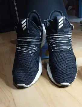 Sepatu Adidas Raning 42 1/2