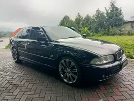 BMW Serie 5 528i