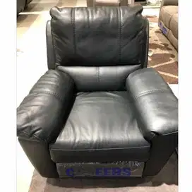 Kursi cheers single hitam bisa tegak, kaki naik, tiduran reclining