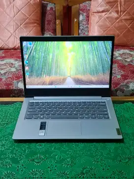 LAPTOP LENOVO SERI MUDA AMD 3020E, 8/256GB, BODY KOKOH SIAP LEMBUR