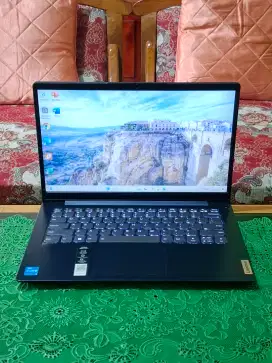 LAPTOP LENOVO KAYAK BARU, INTEL CORE I3 GEN 11, 8/512GB KEYBOARD MURUB