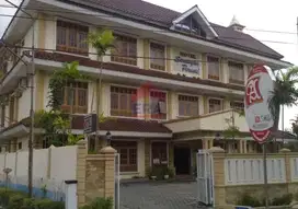 Hotel 3 Lantai Di Daerah Madiun, Dekat Stasiun Dan Terminal