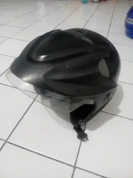 DIJUAL HELM YAMAHA HITAM ALL SIZE