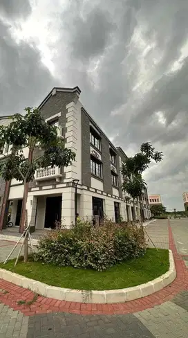 Ruko Gandeng Osaka PIK 2, Boulevard, Hoek Badan Harga Nego