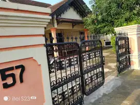 Jual rumah lokasi jetis kadipiro solo lt 461m hrg 3Myd nego