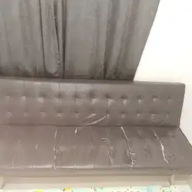 Sofa lipat bekas