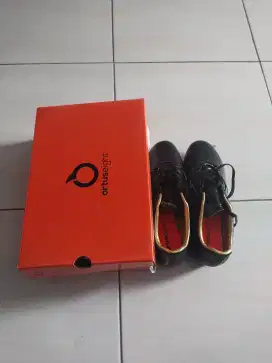 Di jual sepatu ortuseight