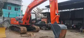 Excavator hitachi zaxis 200 2012 full elektrik