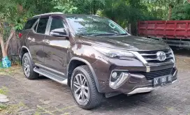 TOYOTA FORTUNER VRZ 4X2