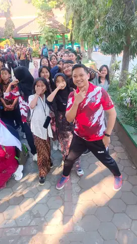 LES PRIVAT ONLINE MATEMATIKA & FISIKA SMP/SMA