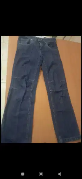 Celana anak prempuan eight