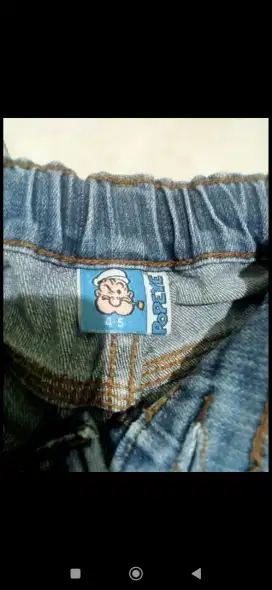 Celana dan baju anak prempuan