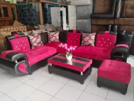 Sofa engkel satu merah hitam