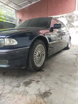 BMW 730Li 1996 Bensin