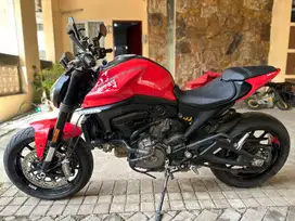 Jual Cepat Ducati Monster 937 tahun 2023 Merah
