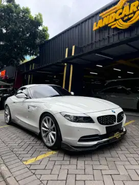 BMW Z4 Roadster Convertable 2010 Low Km