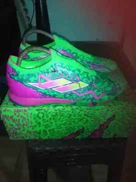 sepatu futsal mills cyclops size 41