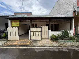 DIJUAL RUMAH TERAWAT SIAP HUNI DI JOYOGRAND MALANG