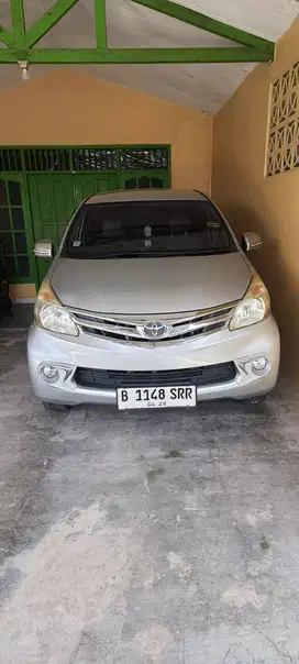 AVANZA 1.3 G AT (2013)