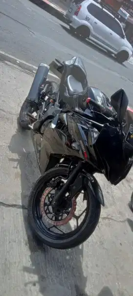 Dijual Ninja 250 CC Mono SL
