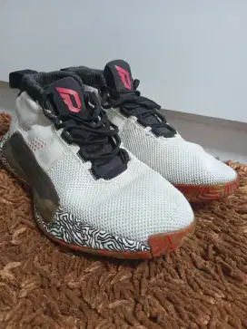 sepatu basket Adidas dame size 43 insole 27.5 - sepatu basket adidas