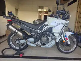 Aprilia tuareg 660