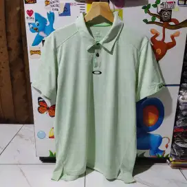 Kaos polo shirt OAKLEY Grafiti colour green Size M