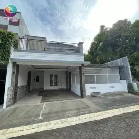 Dijual Cepat Rumah cantik di perumahan Legenda wisata cibubur