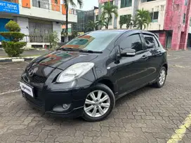 Pajak Panjang - Toyota Yaris 1.5 E Bensin-MT 2010