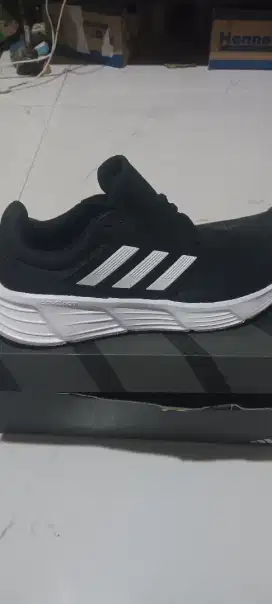 Sepatu Adidas Running Galaxy 6