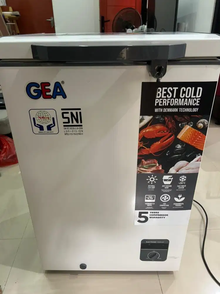 Freezer Gea 100 Liter, Jual Murah aja