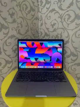 Macbook Pro ( 13 - Inch , M1 , 2020 )