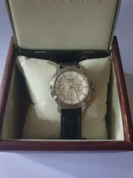JAM TANGAN WANITA KEREN