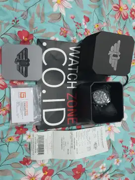 Jam tangan POLiCE PEWGFOO393 garansi resmi 2 tahun fullsett ada nota