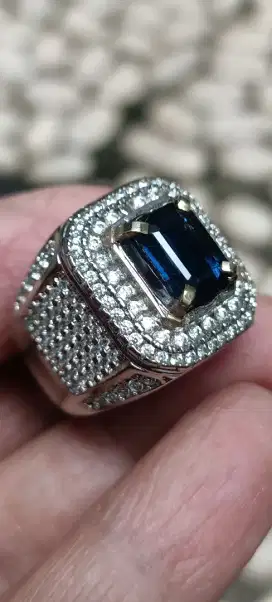 Batu blue kyanite burma