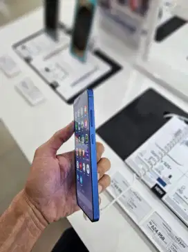 samsung galaxy S25+ 256/512