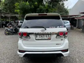 TOYOTA FORTUNER TRD VNT AT DIESEL 2015 FULLSET