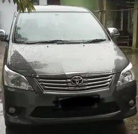 Toyota Kijang Innova 2013 Bensin