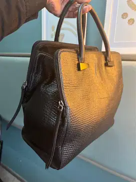 ROUGE & Lounge Luxury Bag Korea