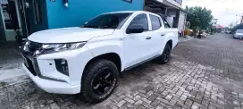 MITSUBISHI TRITON 2021