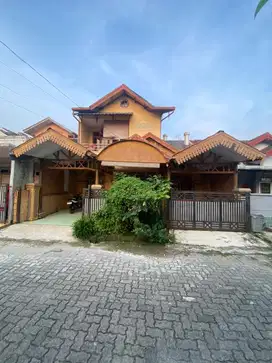 KOMPLEK VILLA GADING MAS DEKAT TRITURA
