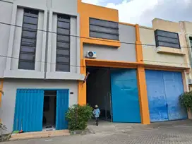 Disewakan Unit Gudang Gedangan Tanrise South Gate Siap Pakai Nego