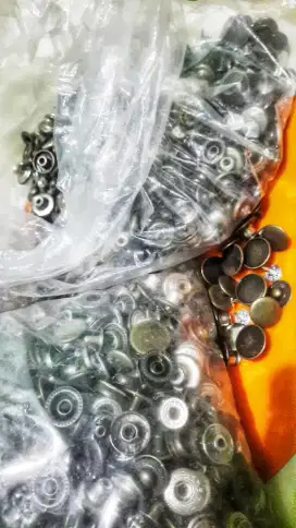 Kancing Besi Mix Borongan