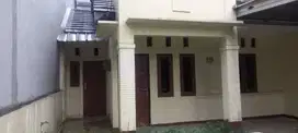 Dikontrakkan 1 Unit Rumah di Perumahan Jatijajar, Depok