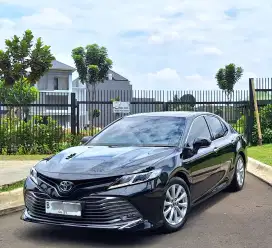 TOYOTA CAMRY V 2.5 AT 2019 KM 2rb LIKE NEW SUPER ISTIMEWA !!