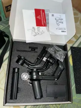 Gimbal Feiyu Scorp C - Fullset, Mulus, Harga Terbaik!